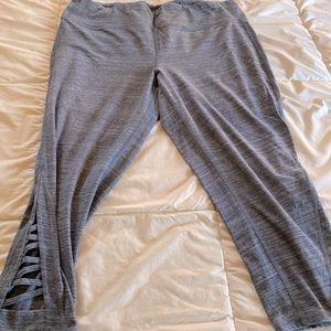 MTA Sport Gray Capri Leggings 1X